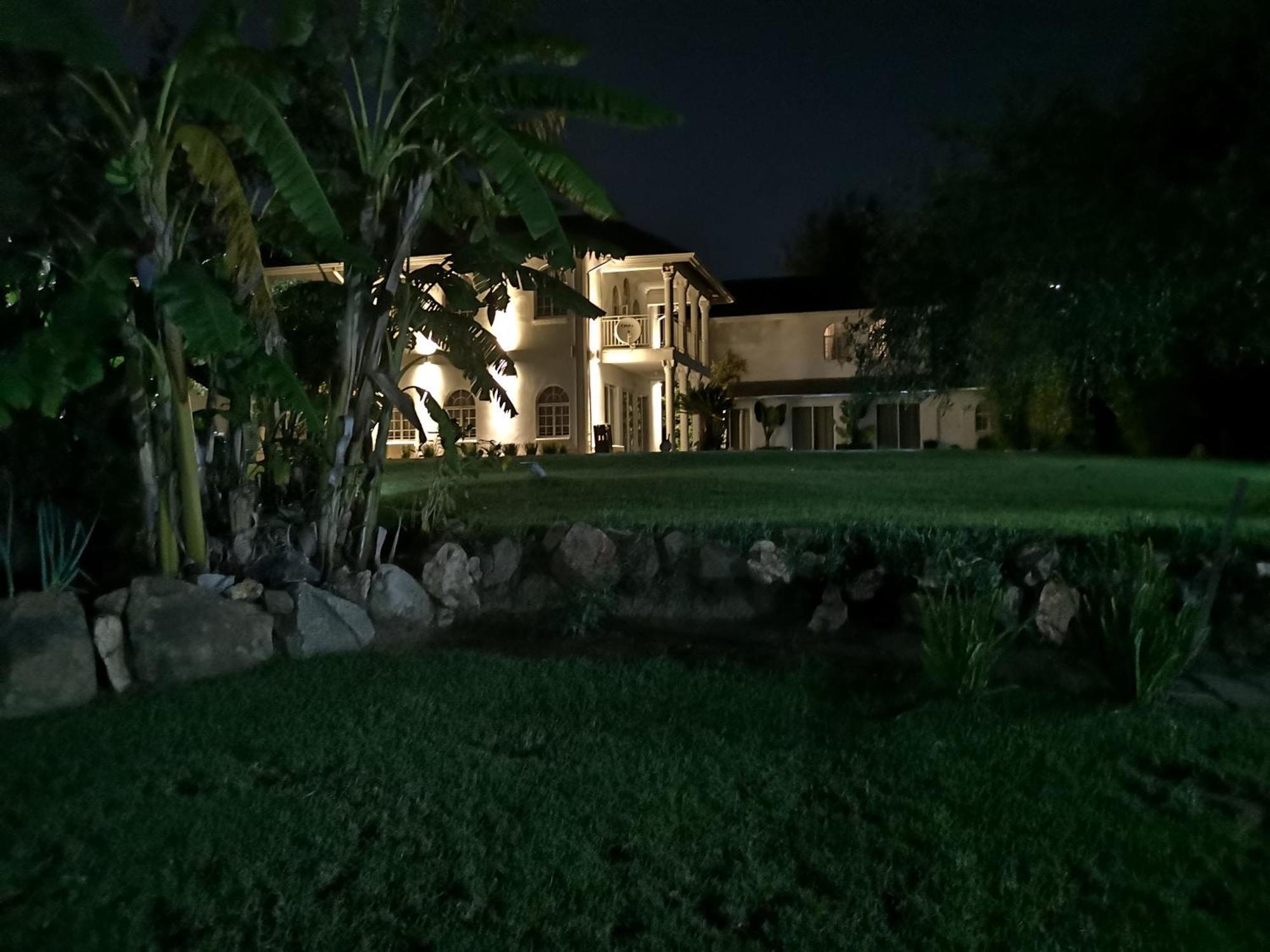 Lotus Guest House Johannesburg Exterior photo