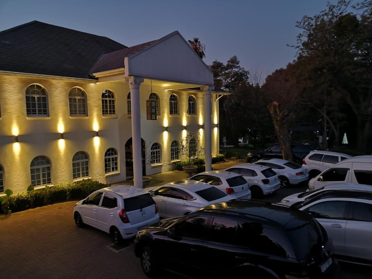 Lotus Guest House Johannesburg Exterior photo