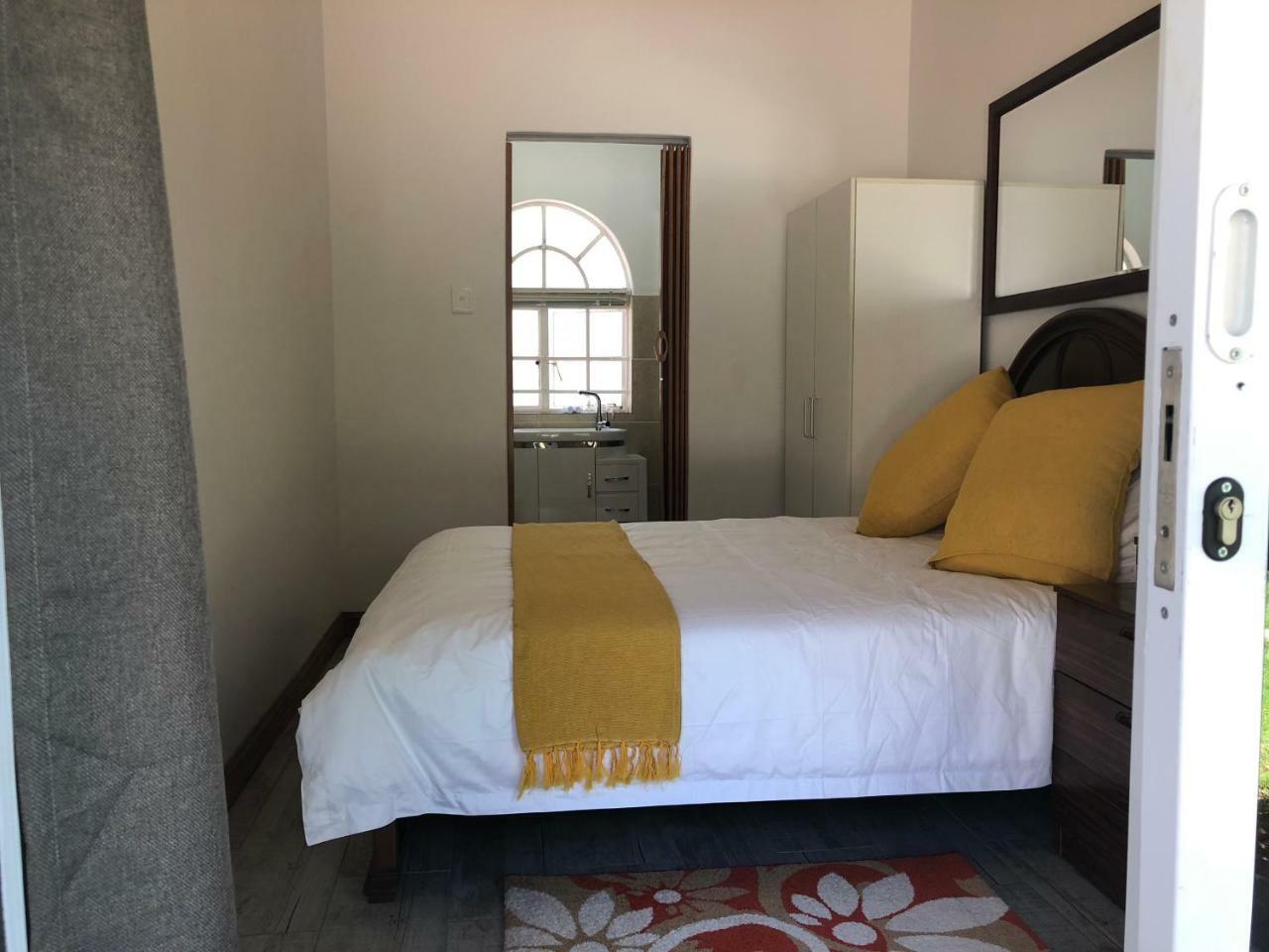 Lotus Guest House Johannesburg Exterior photo